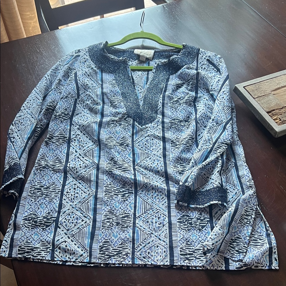 Sail to Sable Blue and White Tunic Top size small